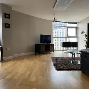 https://high-view-serviced-apartments.cardiffhotelswales.com