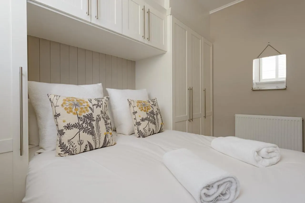 The Rose Street Apartment エディンバラ